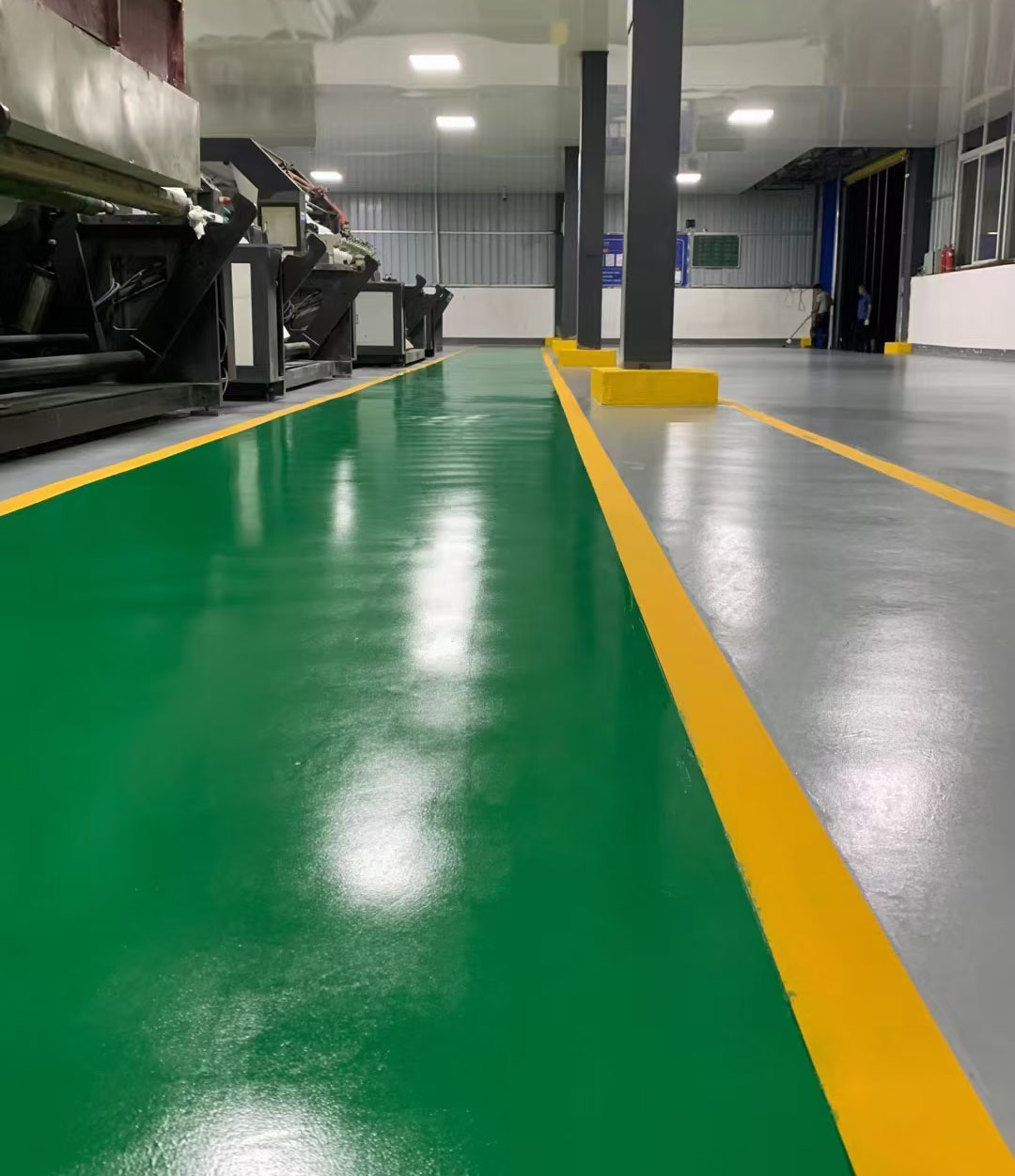环氧地坪施工安全规范与注意事项