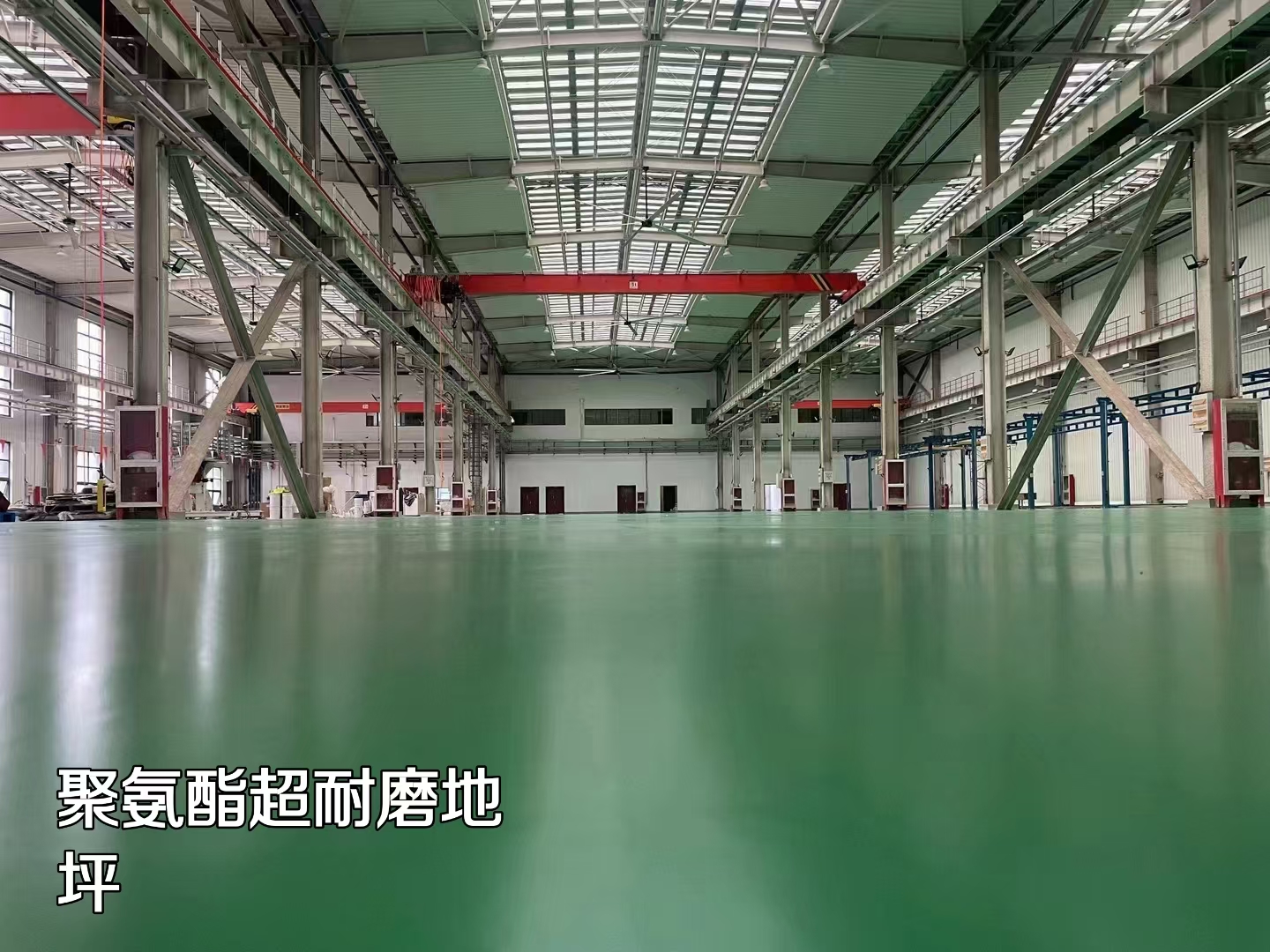 塑胶跑道厂家适合地下车库吗？颜色、厚度、性能怎么配